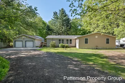 8229 E Apple Avenue, Ravenna, MI 49451 - Photo 1
