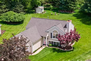 2206 Thistledowne Dr NE, Grand Rapids, MI 49505 - Photo 1