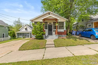 443 Cedar Street NE, Grand Rapids, MI 49503 - Photo 1