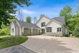 4742 64th St, Holland, MI 49423 - Photo 1