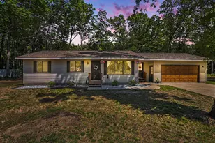 240 S Broton Rd, Muskegon, MI 49442 - Photo 1