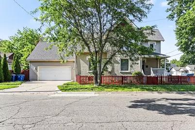302 W Frank Street, Kalamazoo, MI 49007 - Photo 1