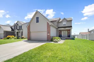 4132 Stone Post Rd, Newport, MI 48166 - Photo 1