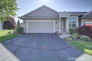 1183 Kensington St NW, Grand Rapids, MI 49534 - Photo 1