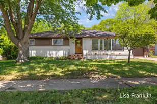 1007 Orchard Ave, Grand Haven, MI 49417 - Photo 1