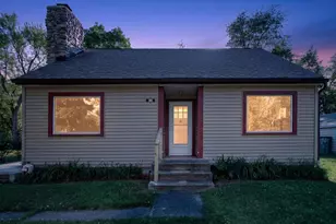868 Woodbine Blvd, Jackson, MI 49203 - Photo 1