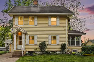 605 Colfax St, Jackson, MI 49203 - Photo 1