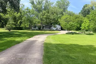 755 Grindle Dr SE, Lowell, MI 49331 - Photo 1