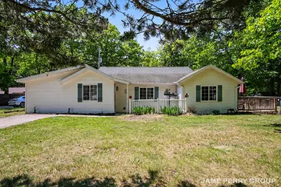 940 S Woodruff Drive S, Stanton, MI 48888 - Photo 1