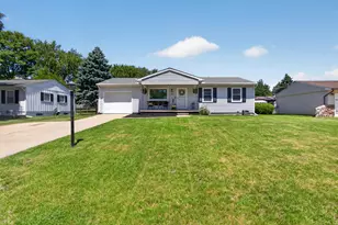 5650 Poplar Dr, Jackson, MI 49201 - Photo 1