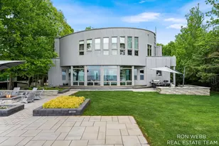1234 Shore Crest Dr, South Haven, MI 49090 - Photo 1