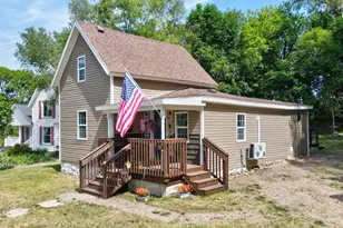 536 Ionia St, Belding, MI 48809 - Photo 1