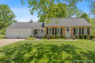752 Ridgewood Dr, Ionia, MI 48846 - Photo 1