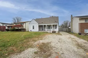 8065 Ogden Dr, Sterling Heights, MI 48314 - Photo 1