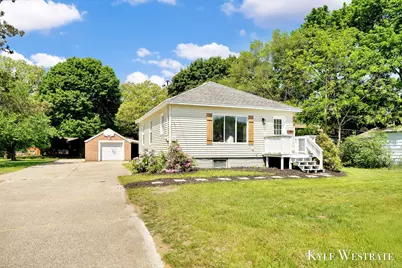 709 N Fifth Street, Greenville, MI 48838 - Photo 1