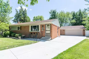 732 Calder Ct, Saline, MI 48176 - Photo 1