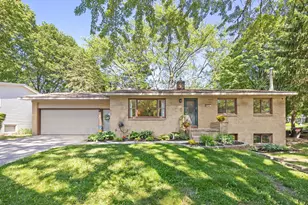 5414 Newcastle Dr SE, Kentwood, MI 49508 - Photo 1