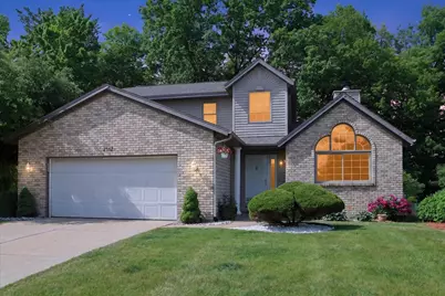 2467 Palm Dale Drive SW, Wyoming, MI 49418 - Photo 1