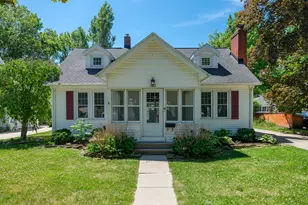 1322 Homecrest Ave, Kalamazoo, MI 49001 - Photo 1
