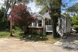 25 Page St NE, Grand Rapids, MI 49505 - Photo 1