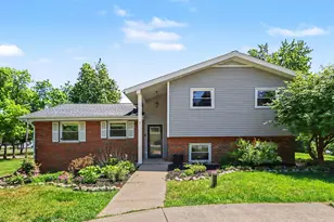 7 Garden Ave S, Battle Creek, MI 49017 - Photo 1