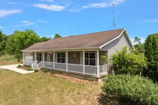 2171 Walking Horse Ln, Allegan, MI 49010 - Photo 1