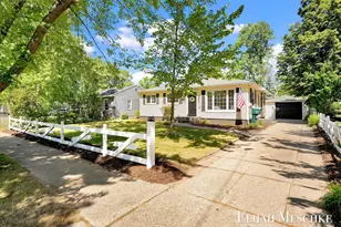 4212 Colby Ave SW, Wyoming, MI 49509 - Photo 1