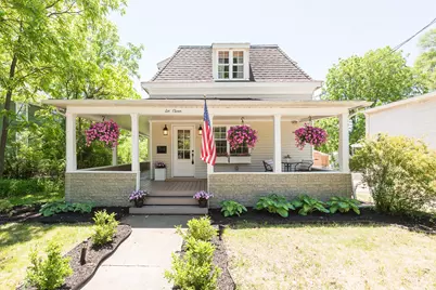 611 W Silver Lake Road, Fenton, MI 48430 - Photo 1