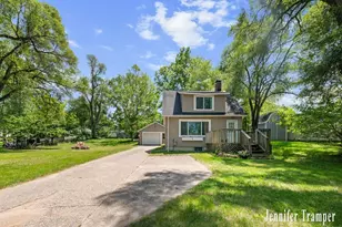 509 E Fairplains St, Greenville, MI 48838 - Photo 1