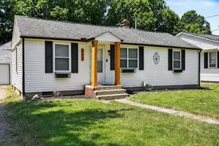 315 N Cedar St, Schoolcraft, MI 49087 - Photo 1