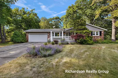 1630 Lee Avenue, Muskegon, MI 49444 - Photo 1