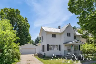 120 Cherry St, Freeport, MI 49325 - Photo 1