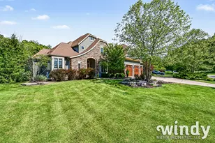 1330 Glen Ellyn Dr SE, Grand Rapids, MI 49546 - Photo 1