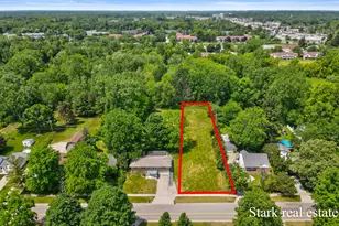 233 Sunset Hills Ave NW, Grand Rapids, MI 49534 - Photo 1
