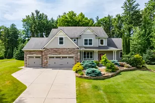 7585 Oakwood Ave, Kalamazoo, MI 49009 - Photo 1