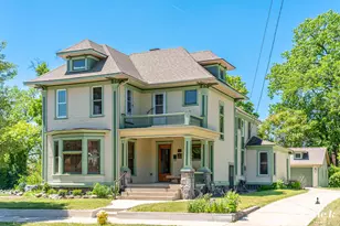 427 James Ave SE, Grand Rapids, MI 49503 - Photo 1