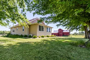 887 W Hinchman Rd, Baroda, MI 49101 - Photo 1