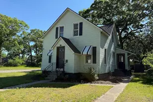 1872 Commerce St, Muskegon, MI 49441 - Photo 1