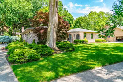 5097 Collington Drive, Troy, MI 48098 - Photo 1
