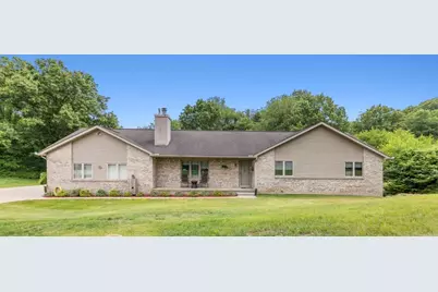 10862 Silver Lake Road, South Lyon, MI 48178 - Photo 1