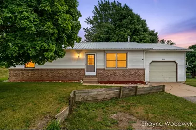 925 N Wilson Street, Hastings, MI 49058 - Photo 1