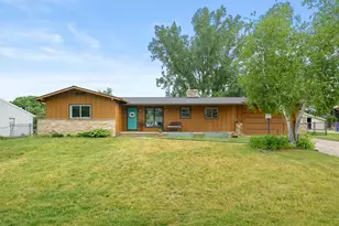 119 Boltwood Dr NE, Grand Rapids, MI 49505 - Photo 1