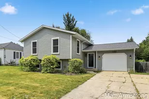 1185 52nd St SE, Kentwood, MI 49508 - Photo 1