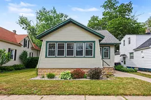 293 W 20th St, Holland, MI 49423 - Photo 1