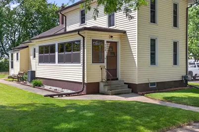 709 Detroit Street, Jackson, MI 49201 - Photo 1