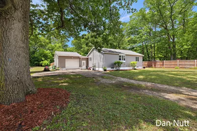 107 N Densmore Street, Muskegon, MI 49442 - Photo 1