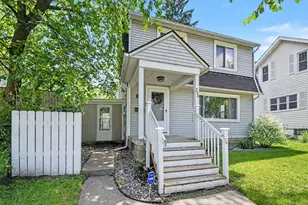 236 Dean St NE, Grand Rapids, MI 49505 - Photo 1