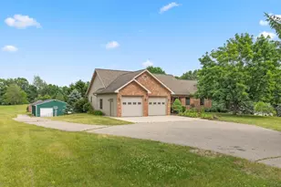 8292 N 12th St, Kalamazoo, MI 49009 - Photo 1