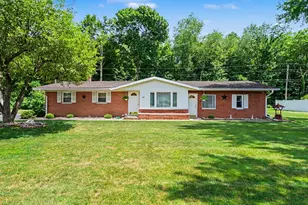 362 E Washington St, Berrien Springs, MI 49103 - Photo 1