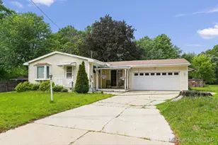 155 Burke Ave, Holland, MI 49424 - Photo 1